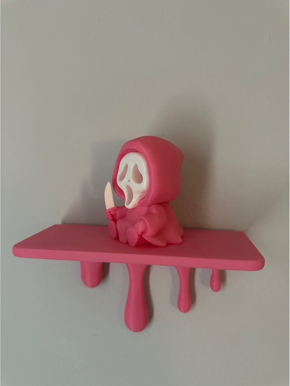 Ghostface figure PINK - Picture 2 of 4